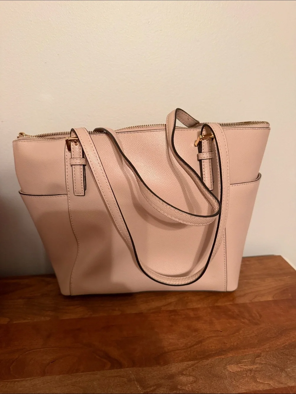 Michael Kors Beige Leather Tote with Logo Charm - Picture 2 of 6